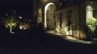 Lighting1up.jpg (48832 bytes)